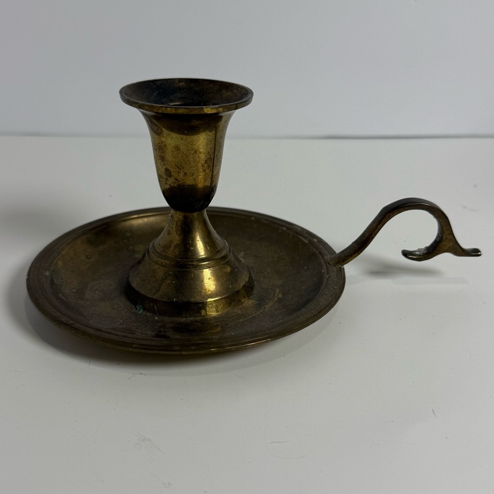 Vintage Brass Chamberstick Candle Holder Thumb Rest Finger Hole Drip Pan Patina